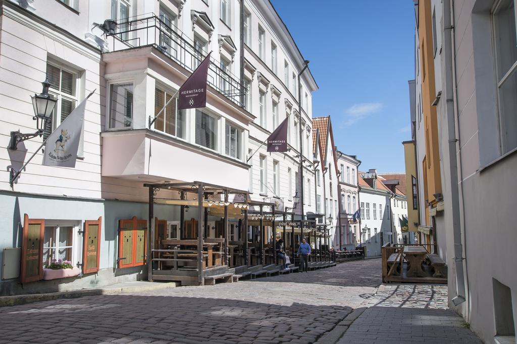 St. Petersbourg Hotel - Small Luxury Hotels Of The World Tallinn Exterior photo