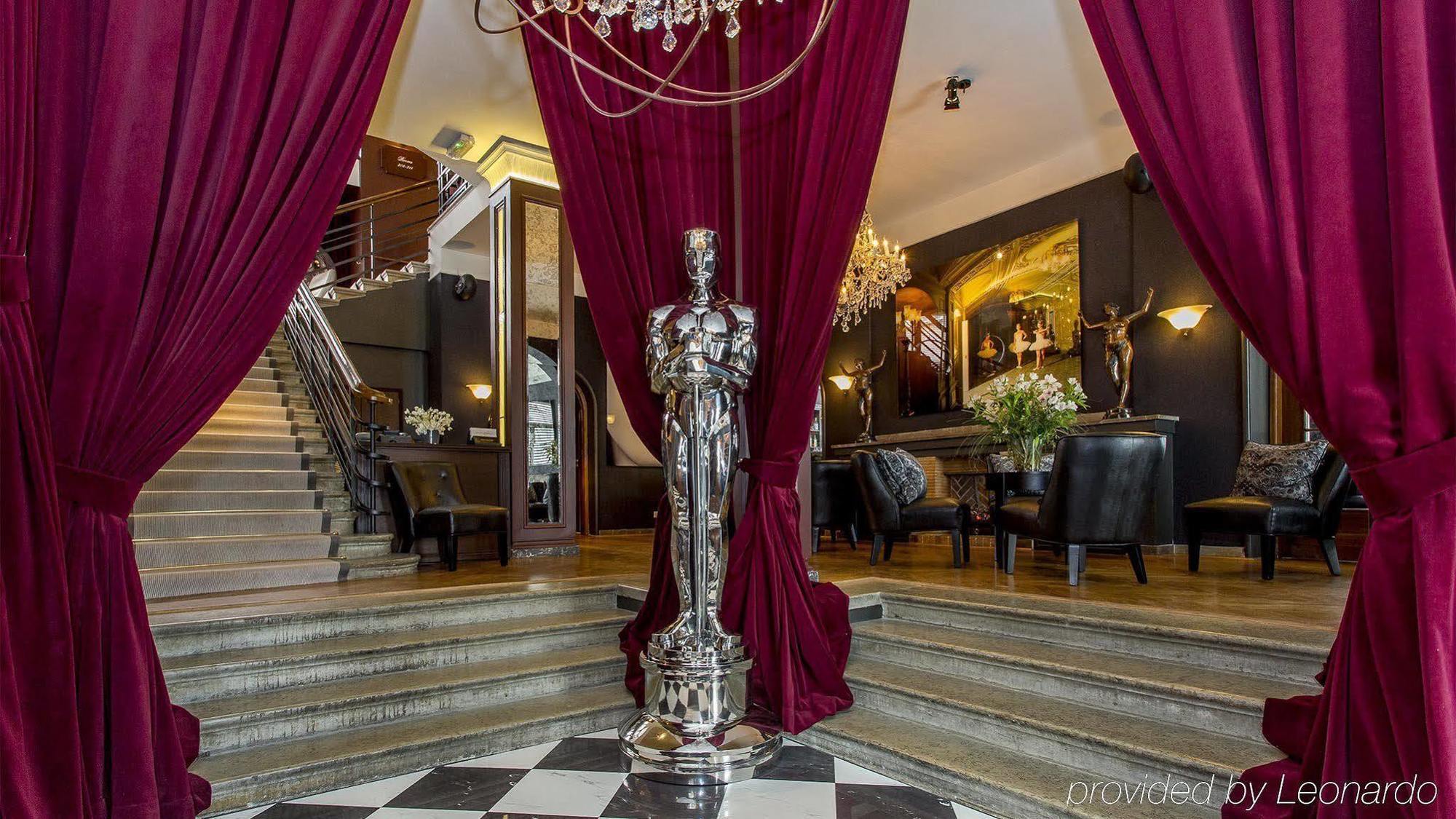 St. Petersbourg Hotel - Small Luxury Hotels Of The World Tallinn Interior photo